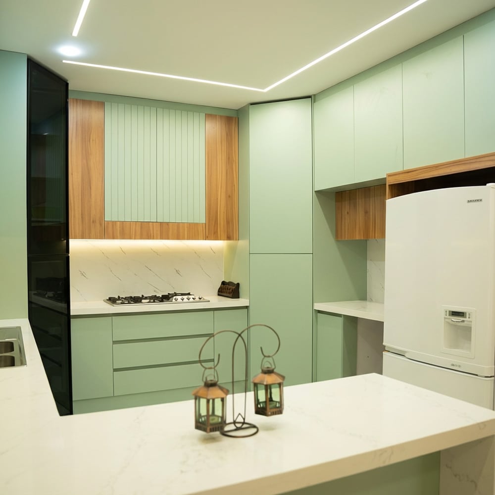 نمای جانبی پروژه صدرا مدرن آشپز خانه